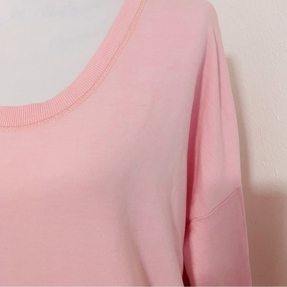 Avia Women’s Pink XL (16-18) Blouse Thumb Holes Scoop Neck Relaxed Comfy EUC - Picture 4 of 9
